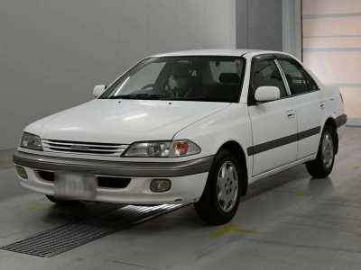TOYOTA CARINA