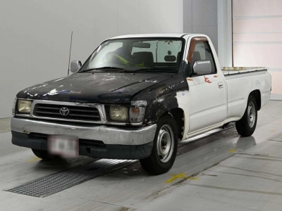 TOYOTA HILUX PICK UP