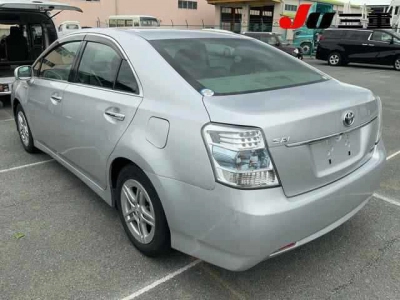 TOYOTA SAI