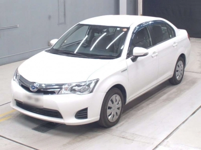 TOYOTA COROLLA AXIO