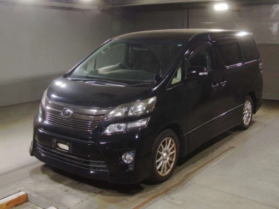 TOYOTA VELLFIRE
