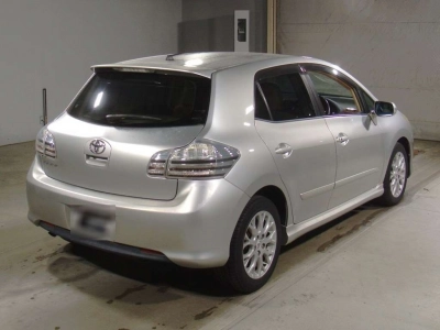 TOYOTA BLADE