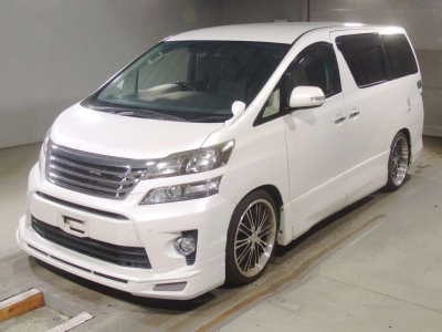 TOYOTA VELLFIRE