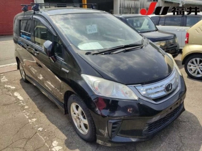 HONDA FREED HYBRID