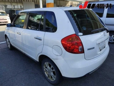 MAZDA VERISA