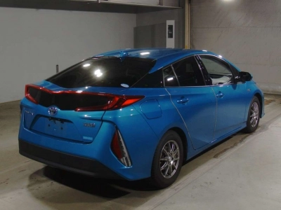 TOYOTA PRIUS PHV
