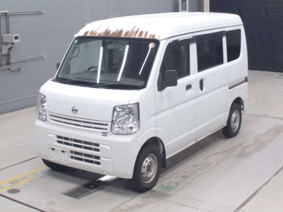 NISSAN NV100 CLIPPER