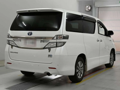 TOYOTA VELLFIRE HYBRID