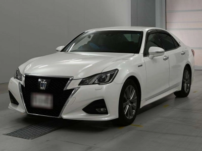 TOYOTA CROWN HYBRID