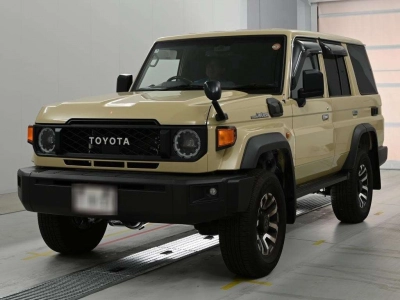 TOYOTA LAND CRUISER 70