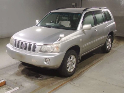 TOYOTA KLUGER