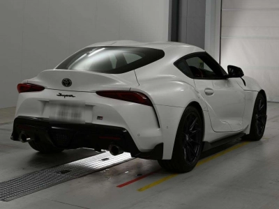 TOYOTA SUPRA