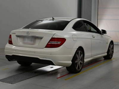 MERCEDES BENZ C CLASS