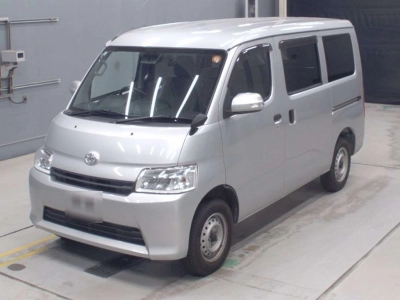 TOYOTA TOWN ACE VAN