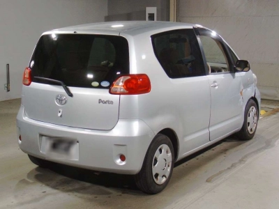 TOYOTA PORTE