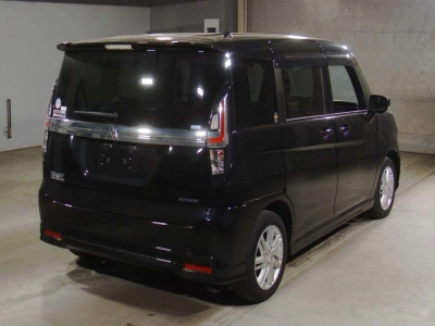 MITSUBISHI DELICA D:2