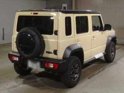 SUZUKI JIMNY NOMADE