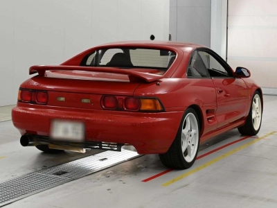 TOYOTA MR2