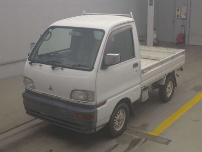 MITSUBISHI MINICAB TRUCK