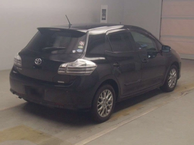 TOYOTA BLADE