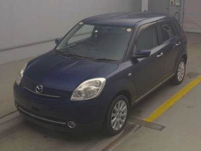 MAZDA VERISA