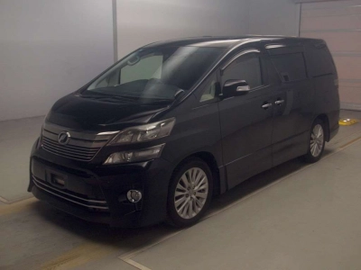TOYOTA VELLFIRE