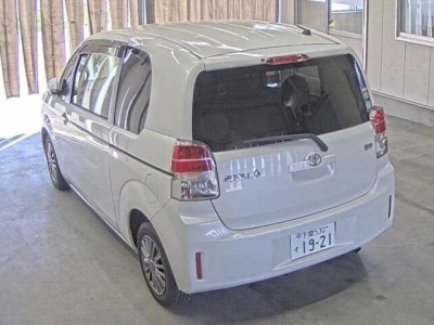TOYOTA SPADE