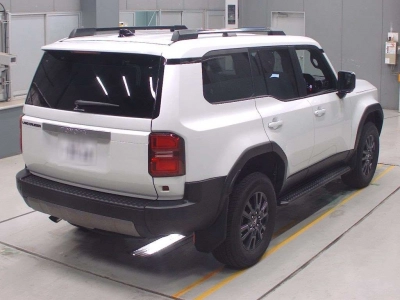 TOYOTA LAND CRUISER 250