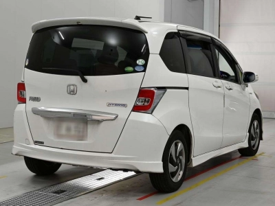 HONDA FREED HYBRID