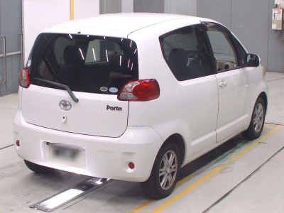 TOYOTA PORTE