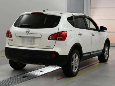 NISSAN DUALIS