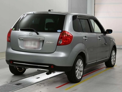MAZDA VERISA