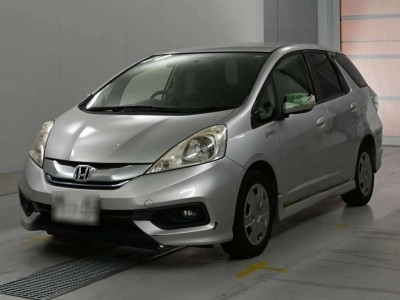 HONDA FIT SHUTTLE HYBRID