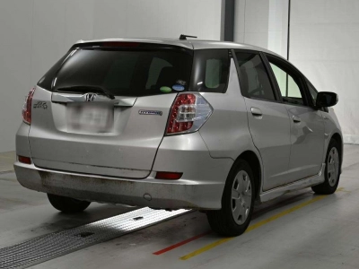 HONDA FIT SHUTTLE HYBRID