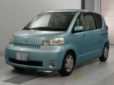 TOYOTA PORTE