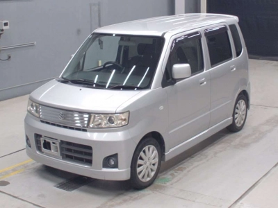 SUZUKI WAGON R STINGRAY