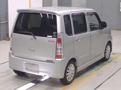 SUZUKI WAGON R STINGRAY