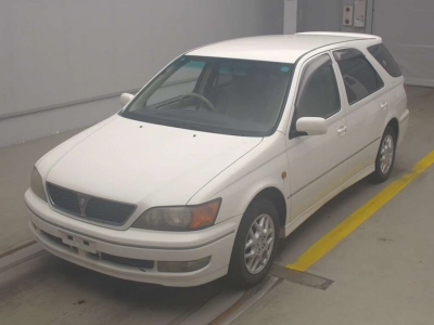 TOYOTA VISTA ARDEO