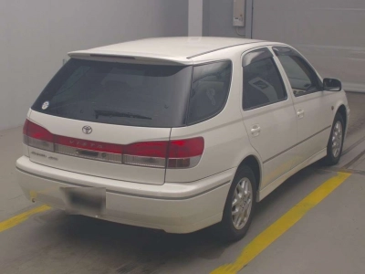 TOYOTA VISTA ARDEO