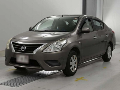 NISSAN TIIDA LATIO