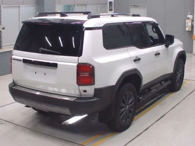 TOYOTA LAND CRUISER 250