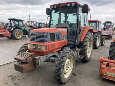 KUBOTA KUBOTA