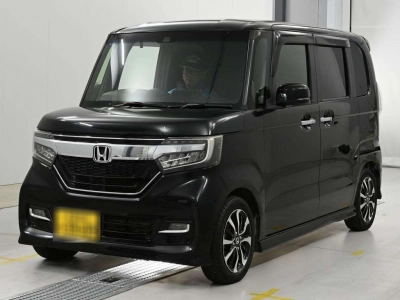 HONDA N BOX CUSTOM