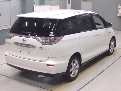 TOYOTA ESTIMA HYBRID