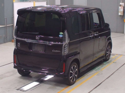HONDA N BOX CUSTOM
