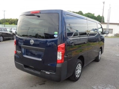 NISSAN NV350 CARAVAN