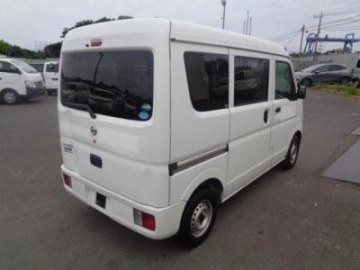NISSAN NV100 CLIPPER