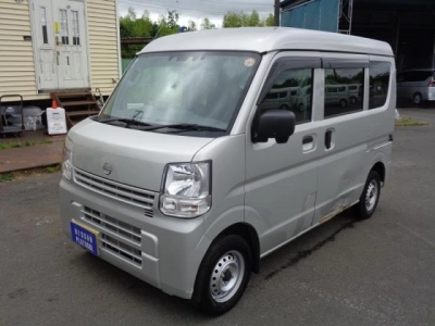 NISSAN CLIPPER VAN