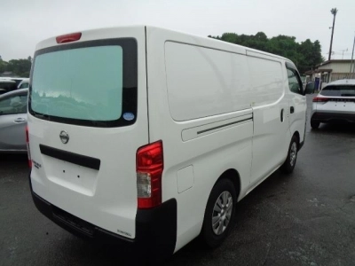 NISSAN CARAVAN
