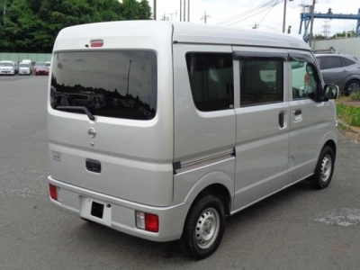 NISSAN NV100 CLIPPER